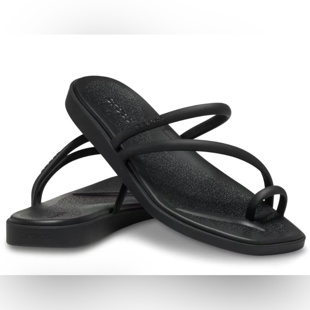 **SOLD**CROCS Women's Miami Toe Loop Summer Sandals